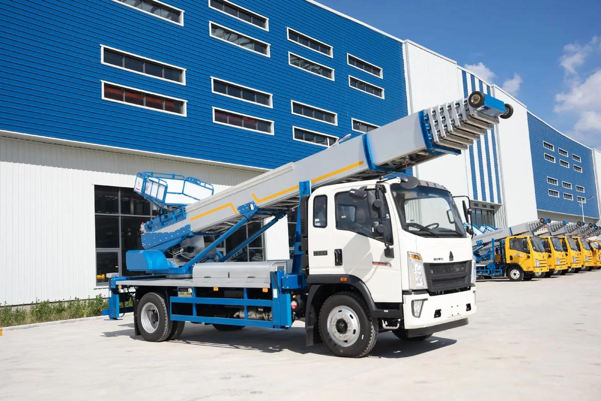 淮南田家庵出租云梯车高空作业车 建筑垃圾搬运